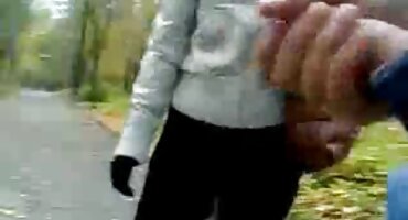 ນັກມວຍ spanks ແບບ doggy ຜິວເນື້ອສີຂາວທີ່ສວຍງາມໃນ Pussy