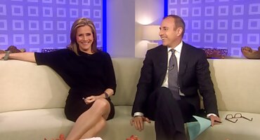 ຂ້າພະເຈົ້າໄດ້ພົບກັບເດັກຍິງຂີ້ອາຍແລະຊັກຊວນໃຫ້ນາງໄດ້ຮັບກ່ຽວກັບ cock ຂອງຂ້າພະເຈົ້າ