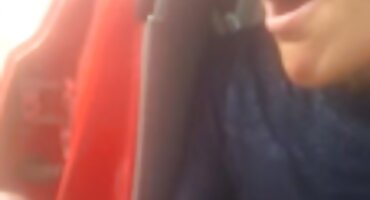 Pussy ຕິດຢູ່ພາຍໃຕ້ cock ຂອງ jock ເພື່ອ cum ໄດ້ດີ