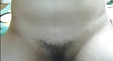 Babe ໄດ້ຮັບການນວດ pussy ດ້ວຍນິ້ວມືແລະ cock