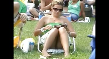 ສໍາລັບຊັ້ນຮຽນທີ່ດີໃນການສອບເສັງ,ນັກຮຽນໄດ້ດູດຄູອາຈານ