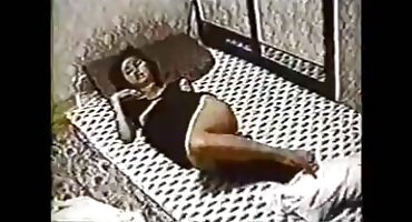 ນັກກິລາ Redhead ຕັດສິນໃຈມີເພດສໍາພັນ lesbian