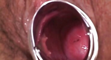 ພຣະອົງໄດ້ເອົາເປັນສາວງາມກັບທໍາມະຊາດແລະ stuck cock ໃນຄໍຂອງນາງ