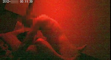 ລາວຕ້ອງການໃຫ້ນາງແກ້ໄຂຄອມພິວເຕີແລະປີນເຂົ້າໄປໃນ Pussy