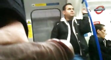 ລາວໄດ້ມາຢ້ຽມຢາມສາວ Hentai ກັບ fuck pussy ຊຸ່ມຂອງນາງ