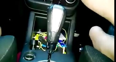 ນັກຮຽນຫນຸ່ມໄດ້ໃຫ້ຄູອາຈານ licking pussy ສໍາລັບຊັ້ນຮຽນທີ່ດີໃນການສອບເສັງ